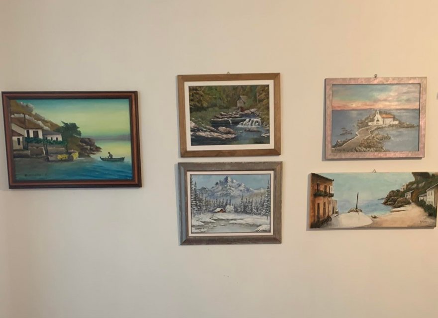 Szavvasz Fotiadisz kiállítása a Könyvtár épületében
